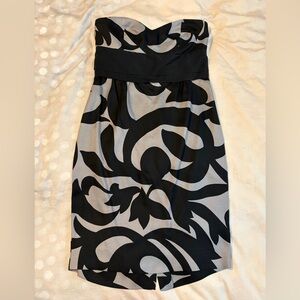Twelfth Street by Cynthia Vincent Black and Gray Strapless Floral Sheath Dress